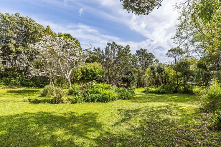 61A Kahu Road Paremata_6