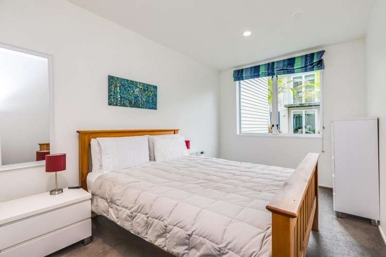 2/117 Shelly Beach Rd 1789_16