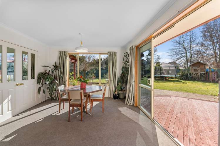 21 Harcourt Place Wakefield_16