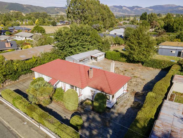 2 Hughes Street Waimate_13