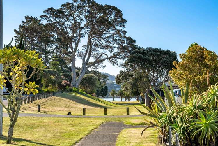 1 Sheppard Avenue Pauanui_22