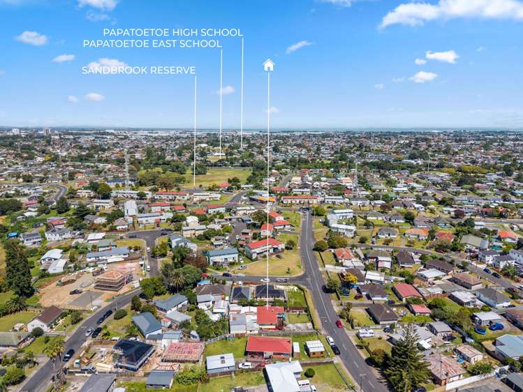 54 Cobham Crescent Otara_17