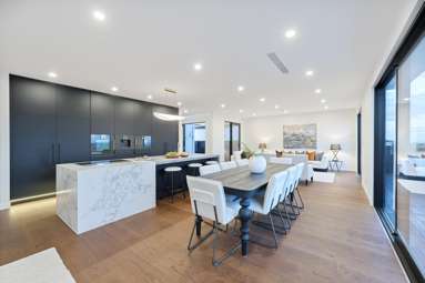 220 Vaughans Road_2