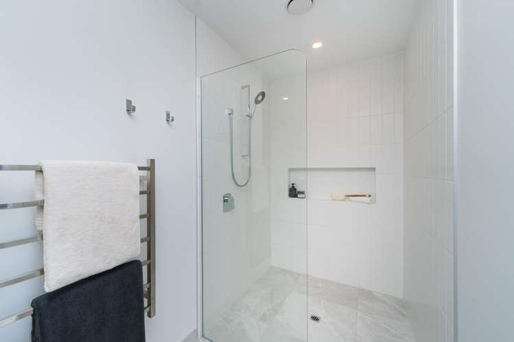 2 Seddon Street Takaro_24