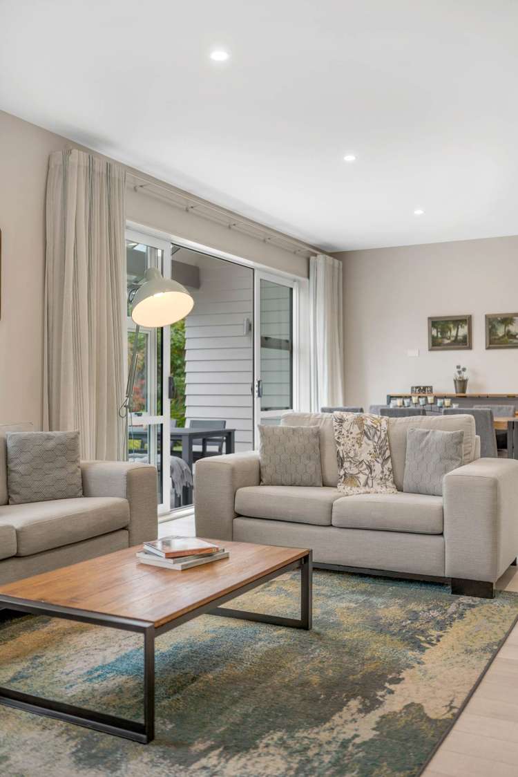 12 Lydiard Place Beachlands_29