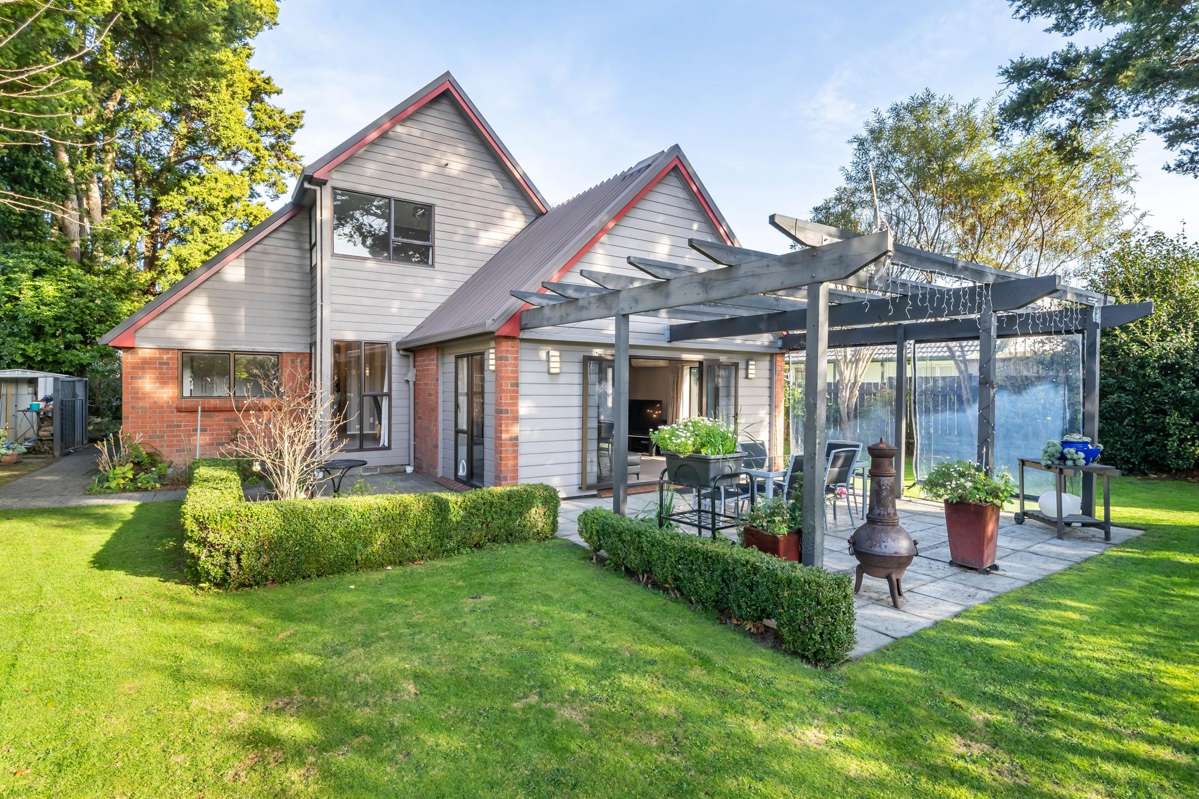 9 Johnswood Grove_1