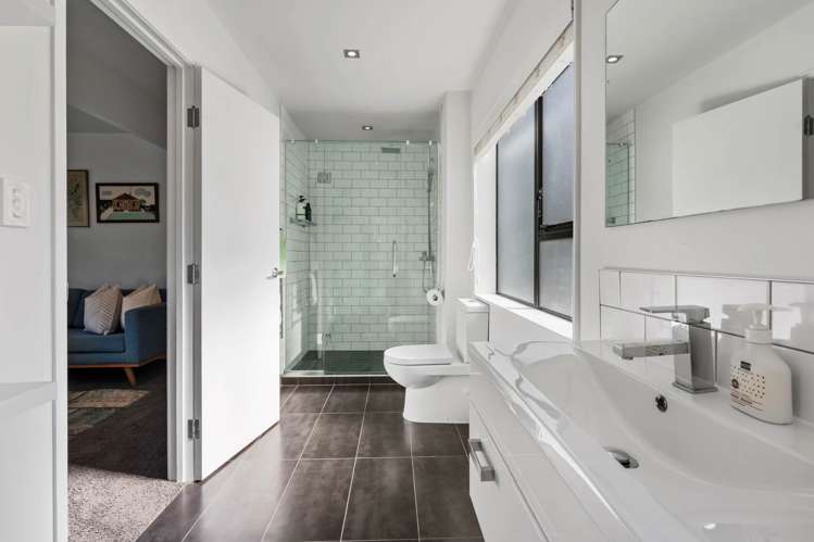 16B Channel View Road Campbells Bay_22
