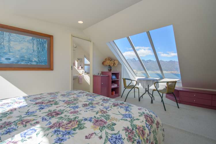 113b Wynyard Crescent Fernhill/Sunshine Bay_14