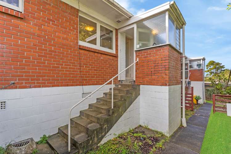 2/13a Evelyn Place Hillcrest_15