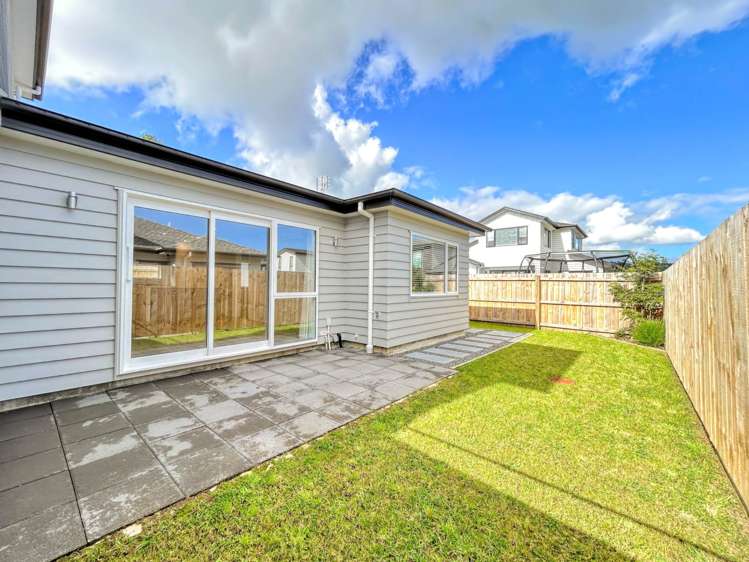 17A Madden Avenue Kumeu Rodney Houses for Rent One Roof