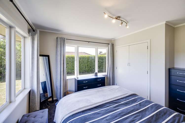 43 Neeve Road Taradale_15