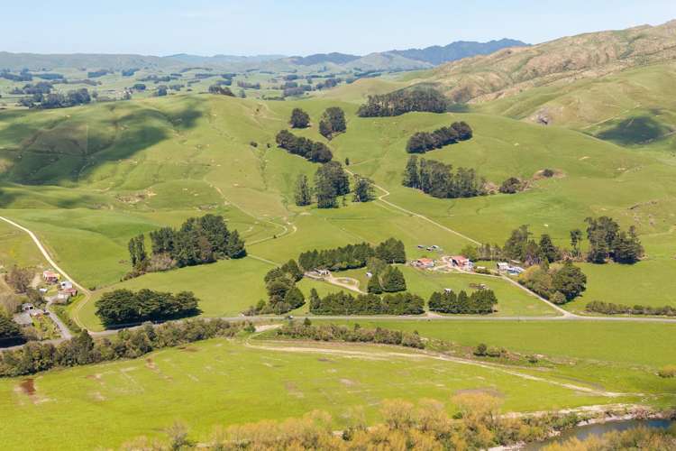 86 Mangatainoka Valley Road_0