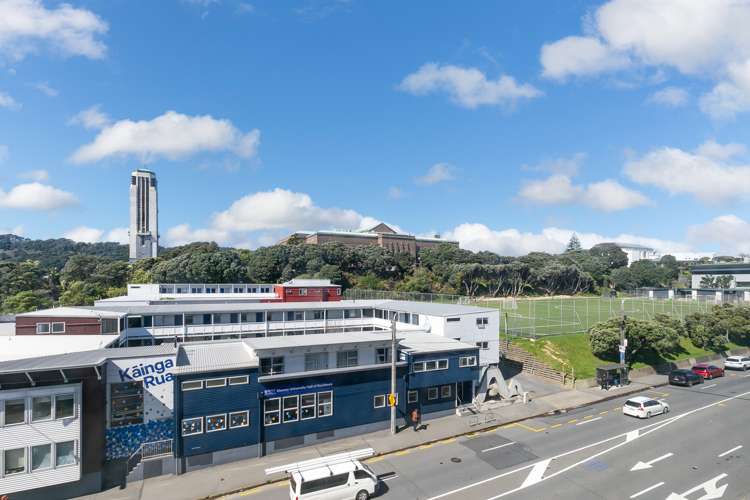 4f/242 Taranaki Street Mount Cook_9