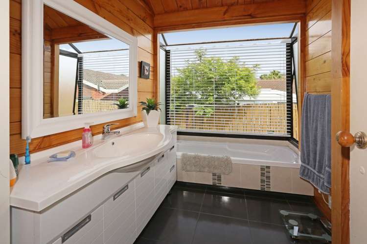 13 Chablis Place Henderson_16