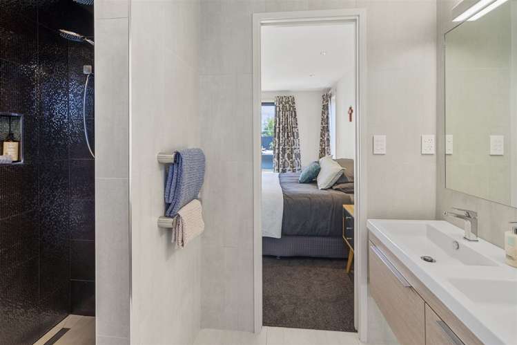 18 Rockport Place Parklands_13