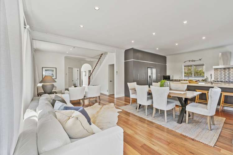 1/14 Vincent Road Northcote Point_6