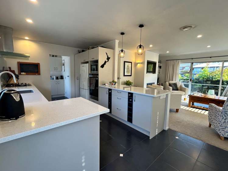 23 Amante Crescent Mairangi Bay_5