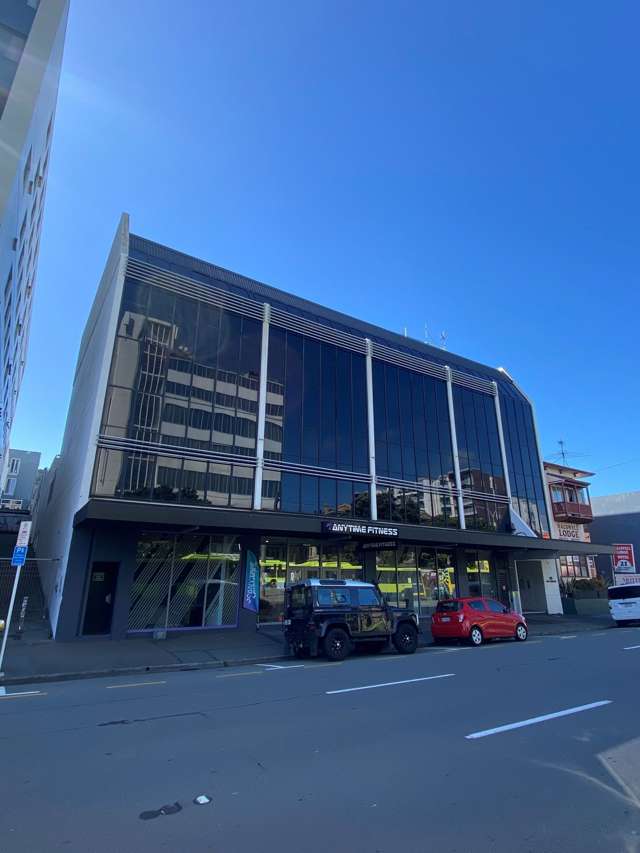 Open Plan Te Aro Office & Deck