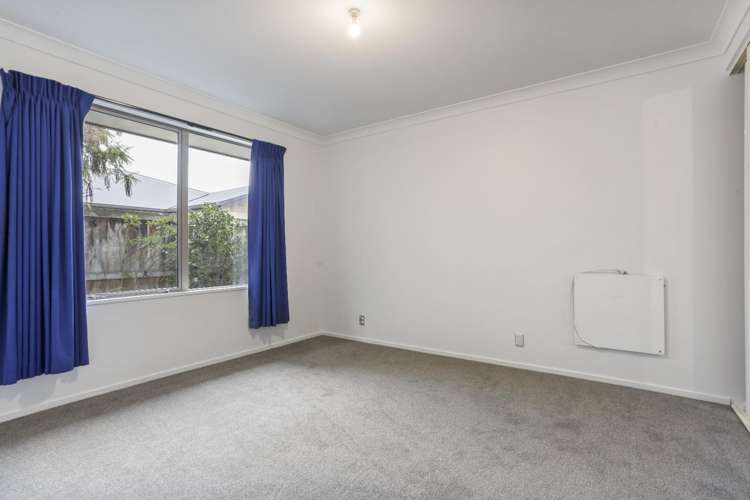54 Pentecost Road 11353_14