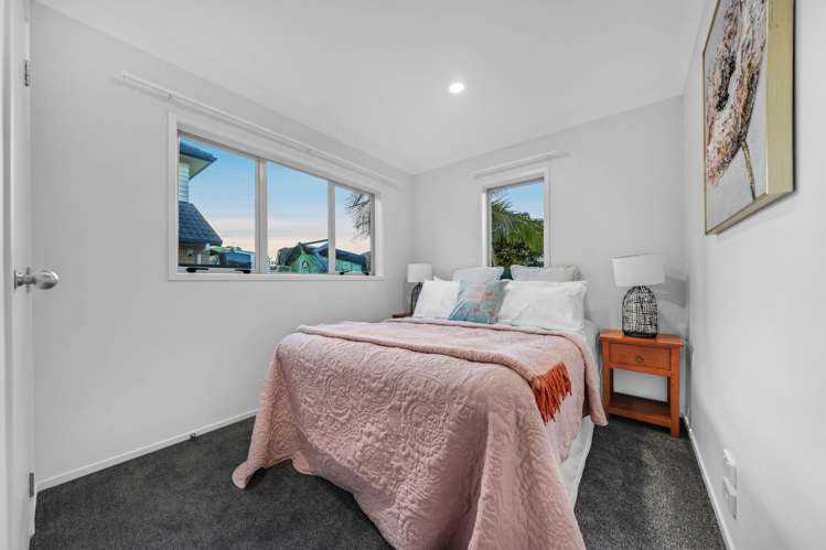 13 Bridgefield Crescent Flat Bush_26