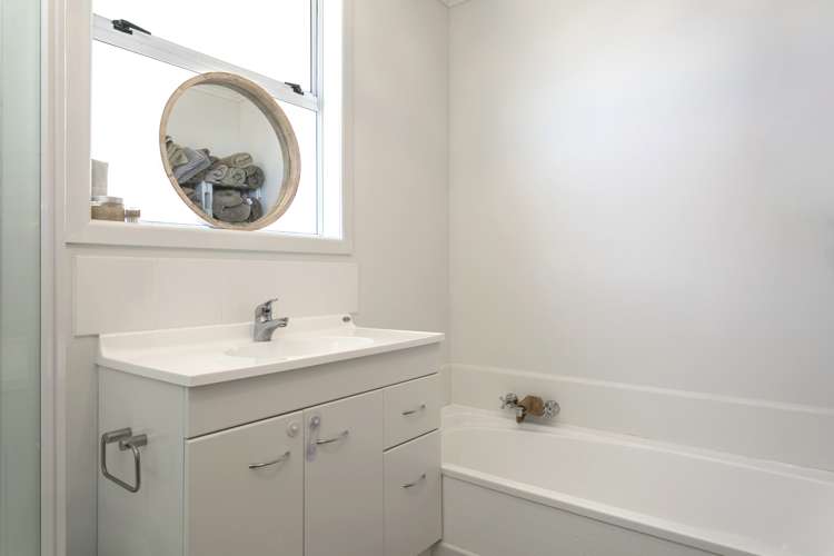 1/59 Mere Road Taupo_21