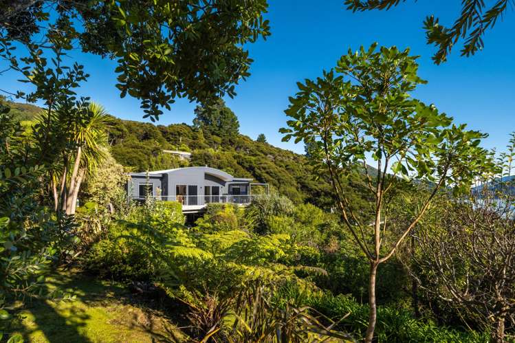 3 Lawrence Road Kenepuru Sound_21