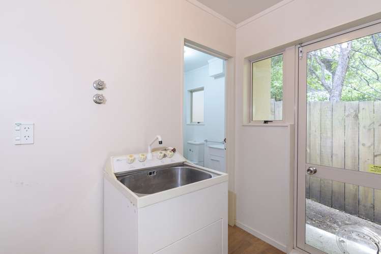 1/114 Cliff View Drive Green Bay_21