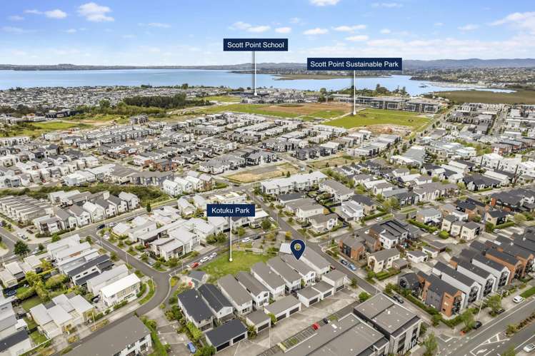 2 Kotuku Lane Hobsonville Point_16