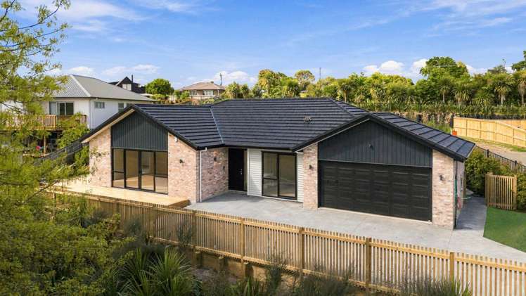 60 & 77 Rongoa Maori Way Pukekohe_25