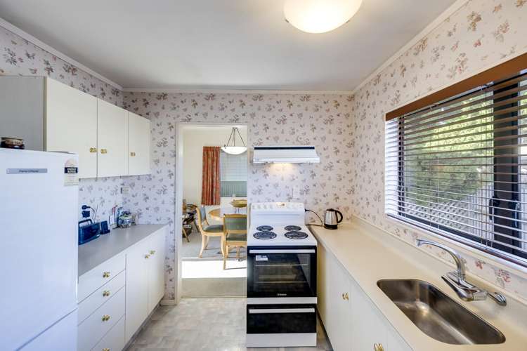 2/290 Kennedy Road_2