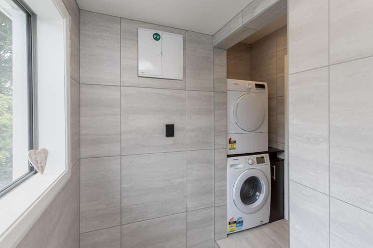 477 Avonhead Road Avonhead_11