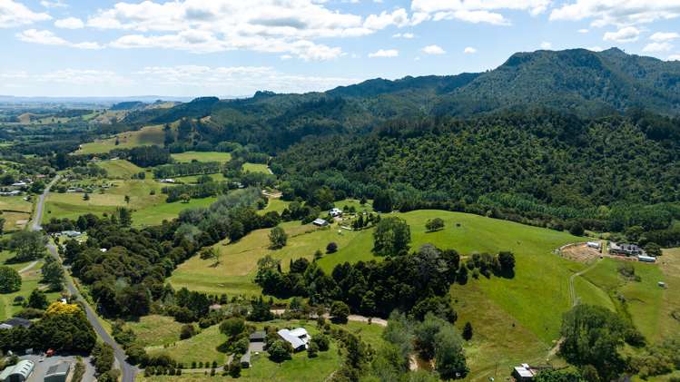 78 Wires Road Hikutaia_24