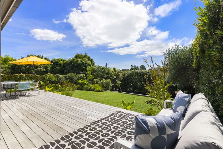 8 Pasadena Avenue Point Chevalier_15