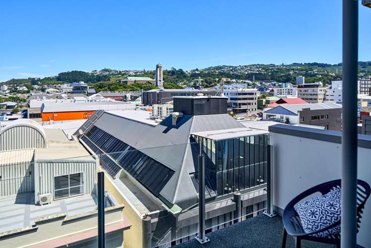 705/19 College Street_5