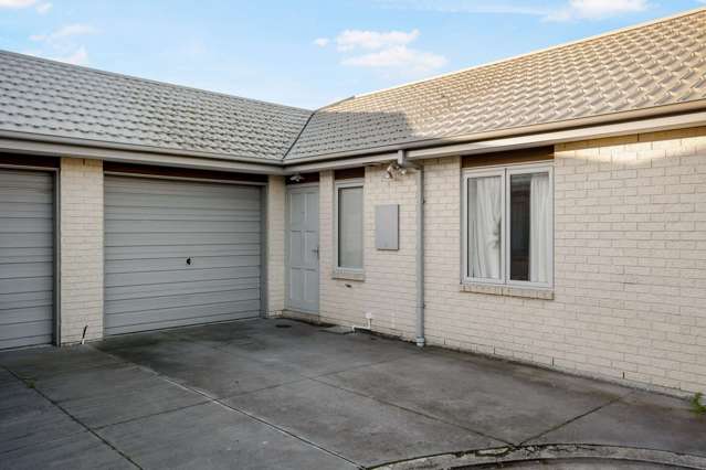 8/10 Collins Street Addington_1