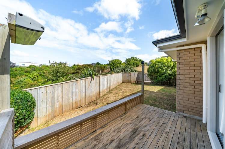 103 Te Puia Drive Aotea_9