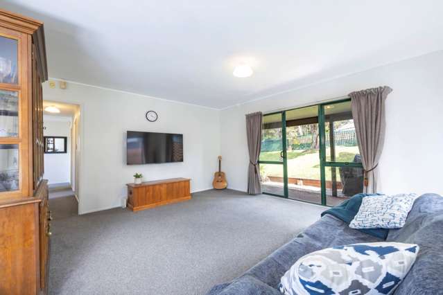 2/235 Glengarry Road Glen Eden_2