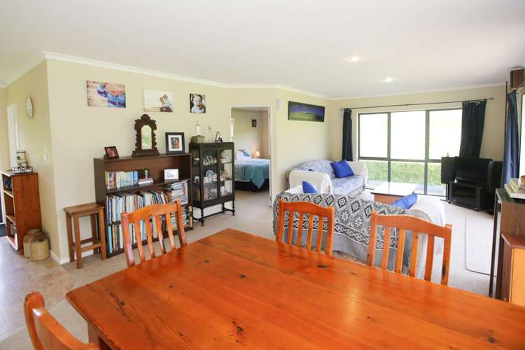 28 Komokoriki Hill Road Makarau_7