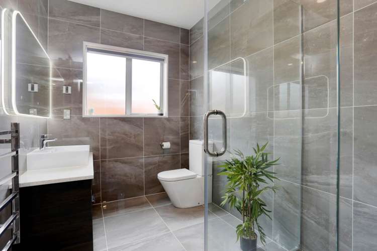 17 Hangar Lane Whenuapai_9