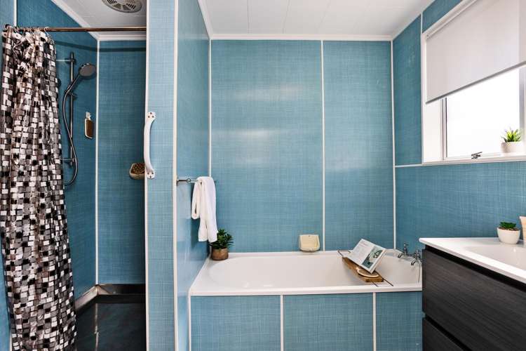 21 Roy Street Strathern_15