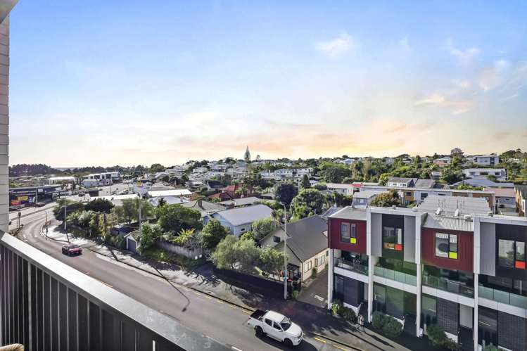 413/1817a Great North Road Avondale_5