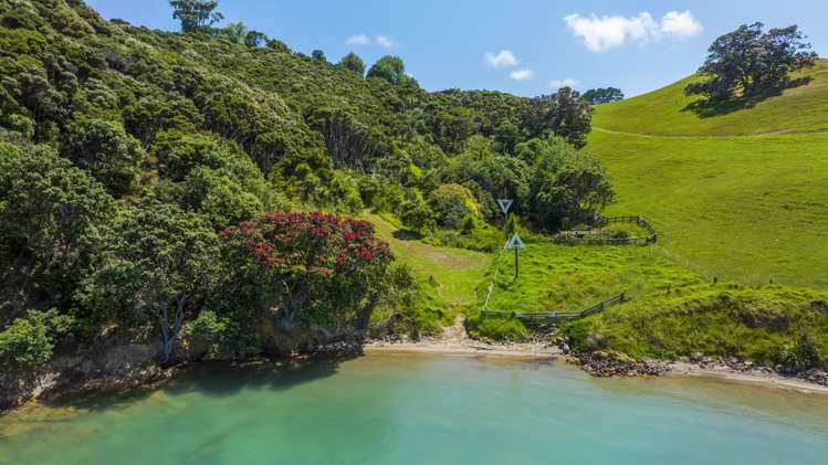 345 Gordons Road Waiheke Island_12