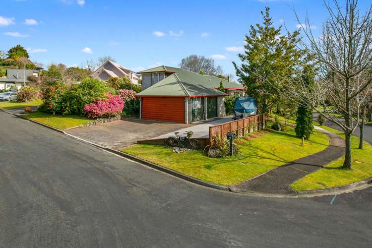 7 Marlowe Drive Leamington_17