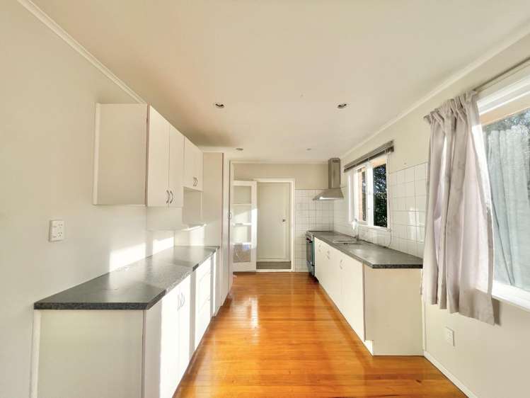24 Trojan Cres 1732_5