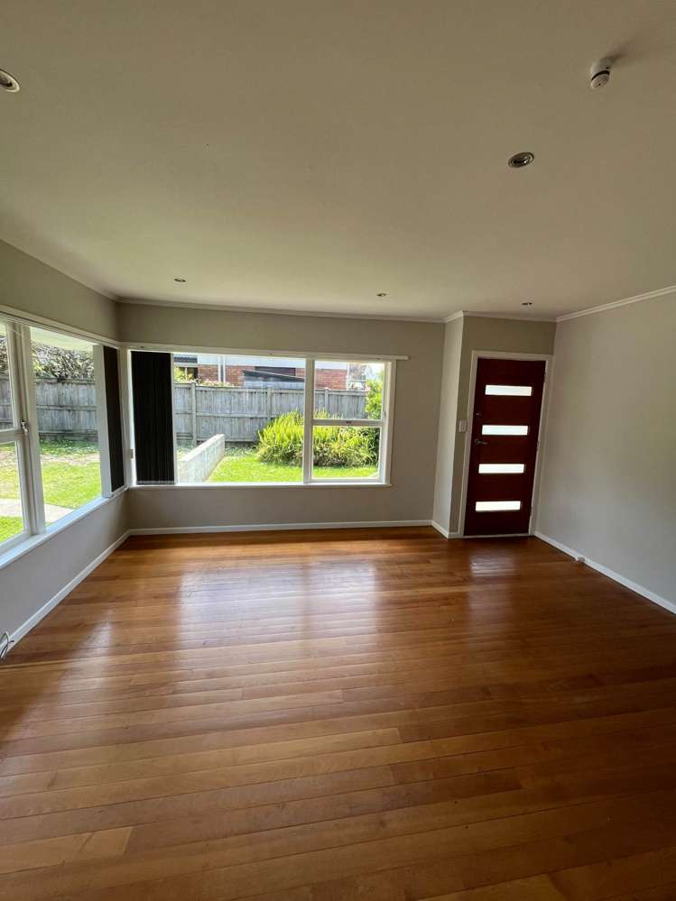 1/34 Lake Pupuke Drive Takapuna_1