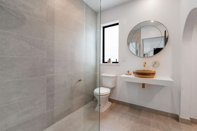 42 Resolution Drive Gulf Harbour_7