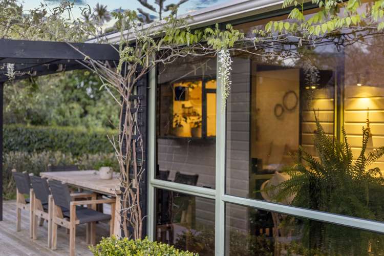 2 Ridge Road Oneroa_22