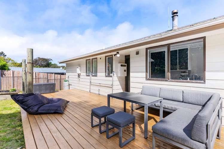 32 Owhiti Street Titahi Bay_10