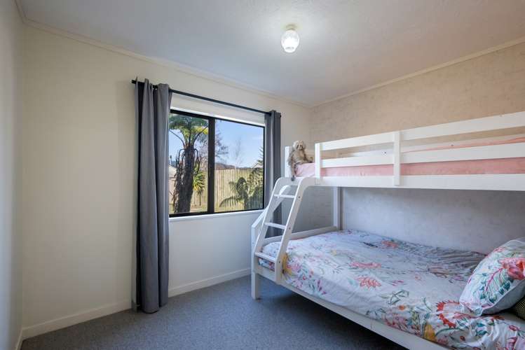 53 Aniseed Grove Timberlea_8