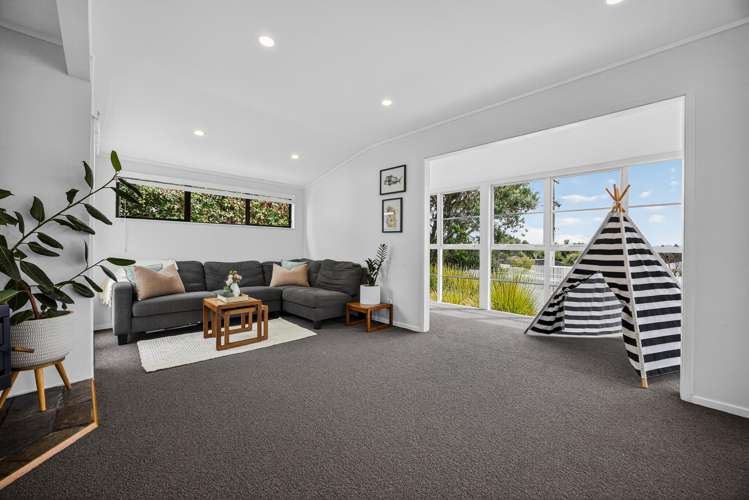 2 Hadfield Street Beach Haven_2